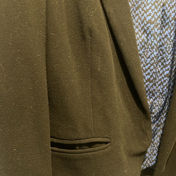 Jacob Black Cropped Blazer (M) - Picture 6 of 7